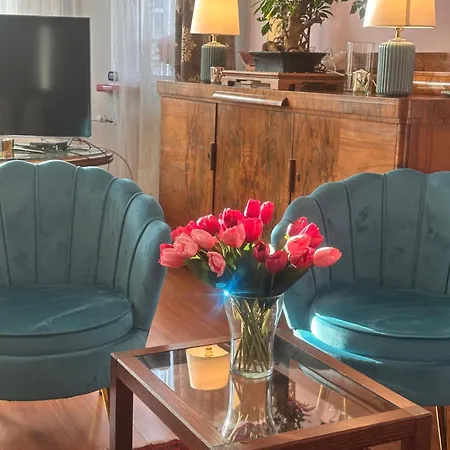 アパート Diana - Traugutta *