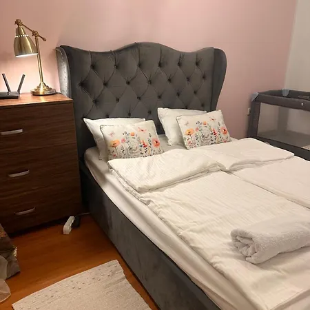 Diana - Traugutta アパート