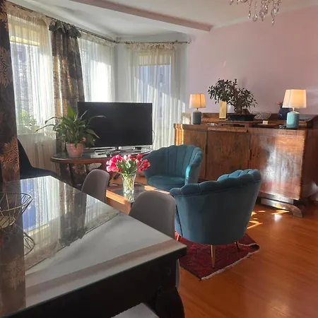 Diana - Traugutta アパート