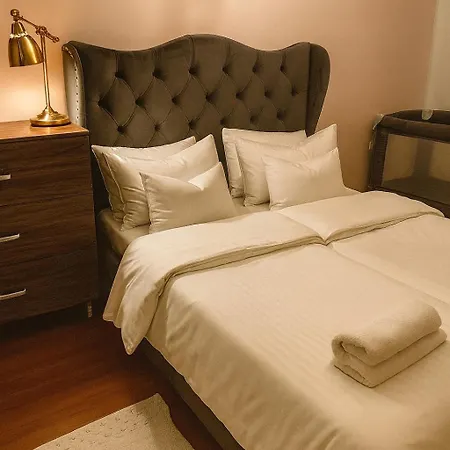 Diana - Traugutta Apartment